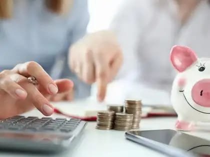 The impact of Borrowing on Families